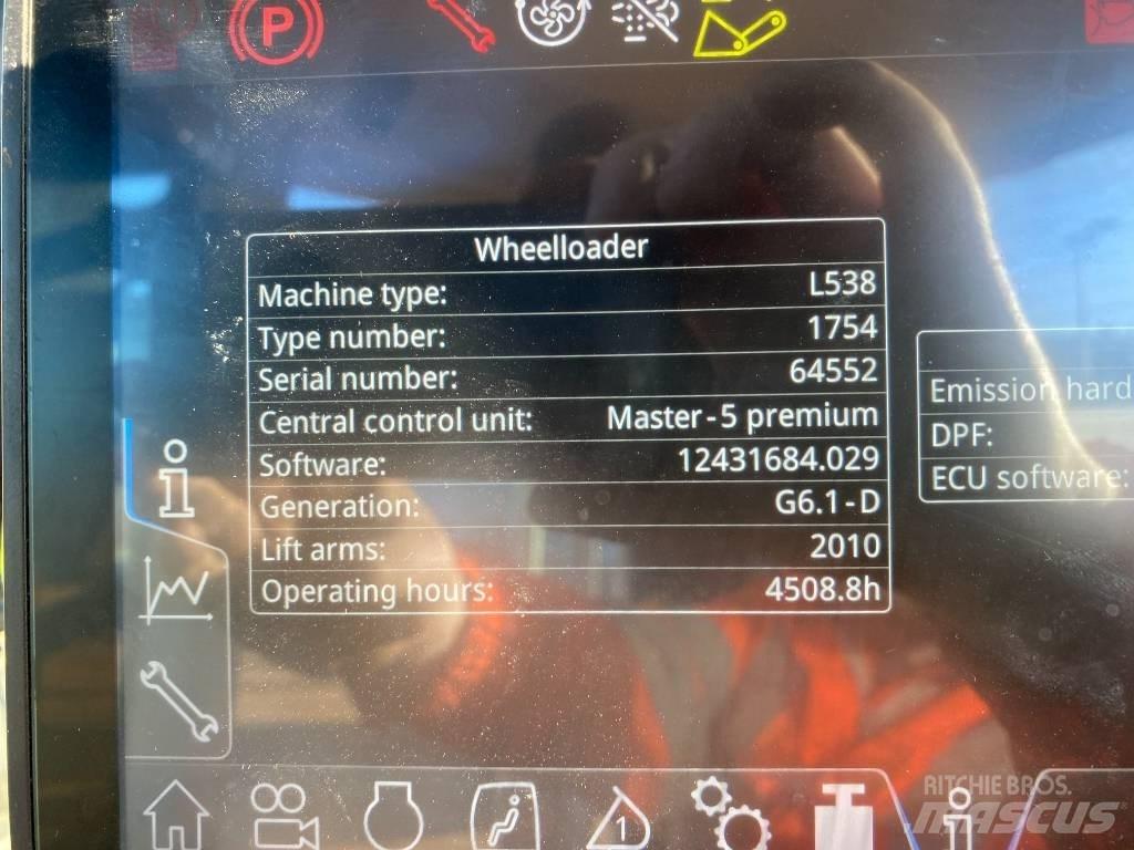 Liebherr L 538 Naudoti ratiniai krautuvai