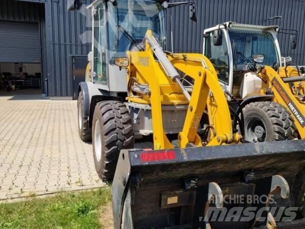 Paus SL 9075 Naudoti ratiniai krautuvai
