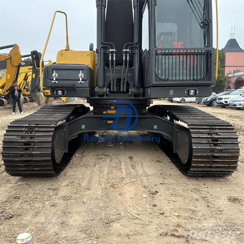 Volvo EC 240 Vikšriniai ekskavatoriai