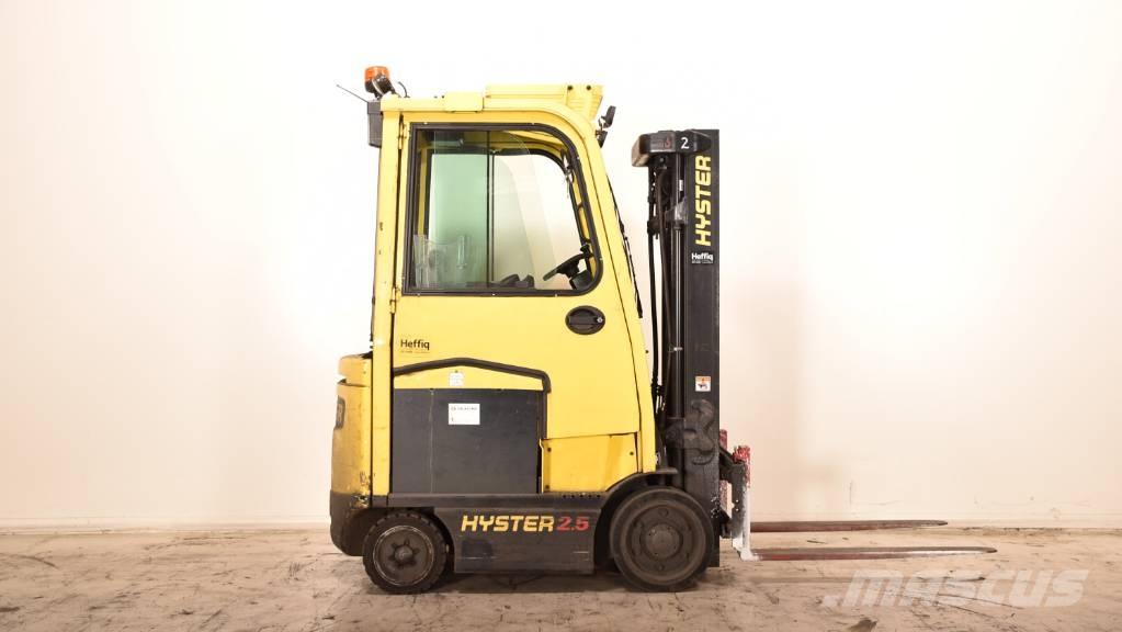 Hyster E2.5XN-80 Elektriniai šakiniai krautuvai