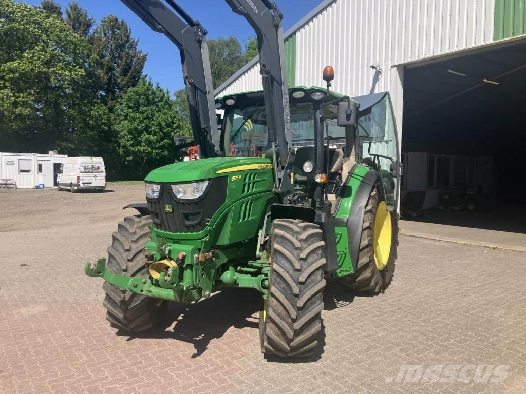 John Deere 6125R Traktoriai
