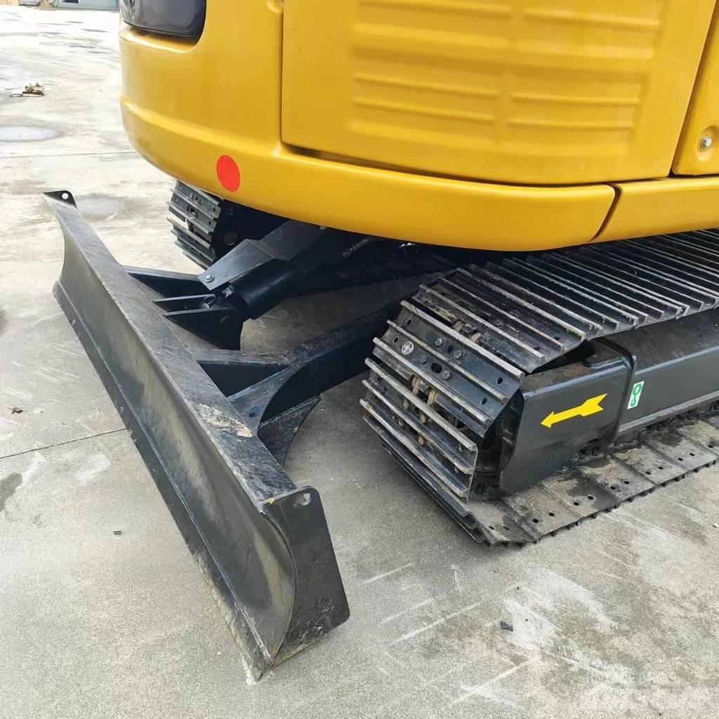 CAT 307E2 Mini ekskavatoriai < 7 t