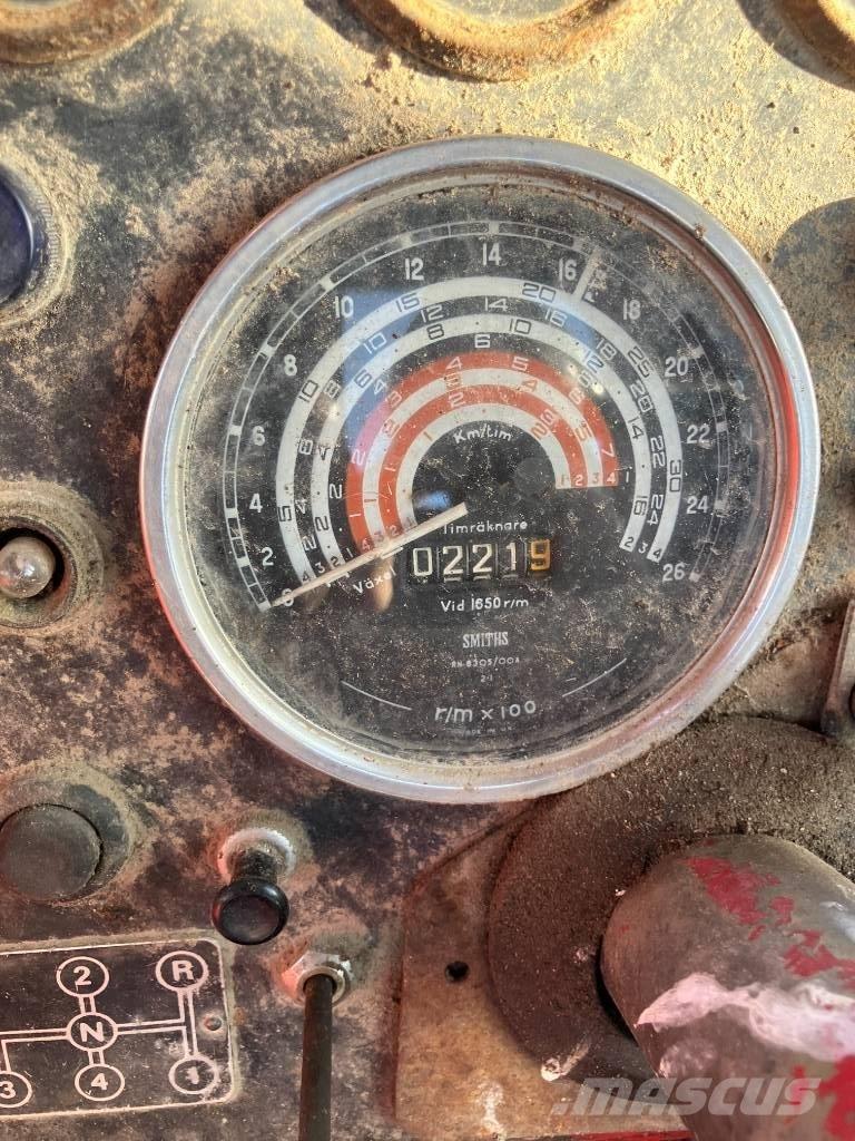 Volvo BM 814A Traktoriai