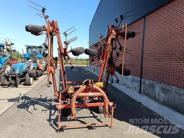 Kuhn GF8501 MH Šieno grėbliai ir vartytuvai