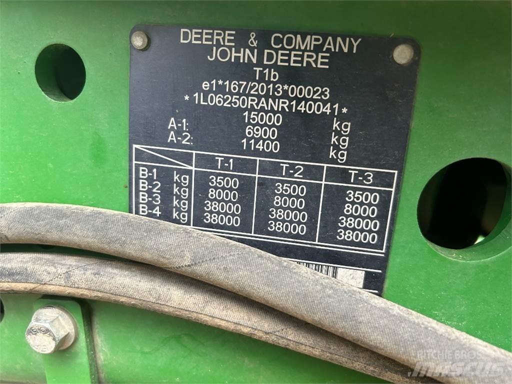 John Deere 6250R Traktoriai