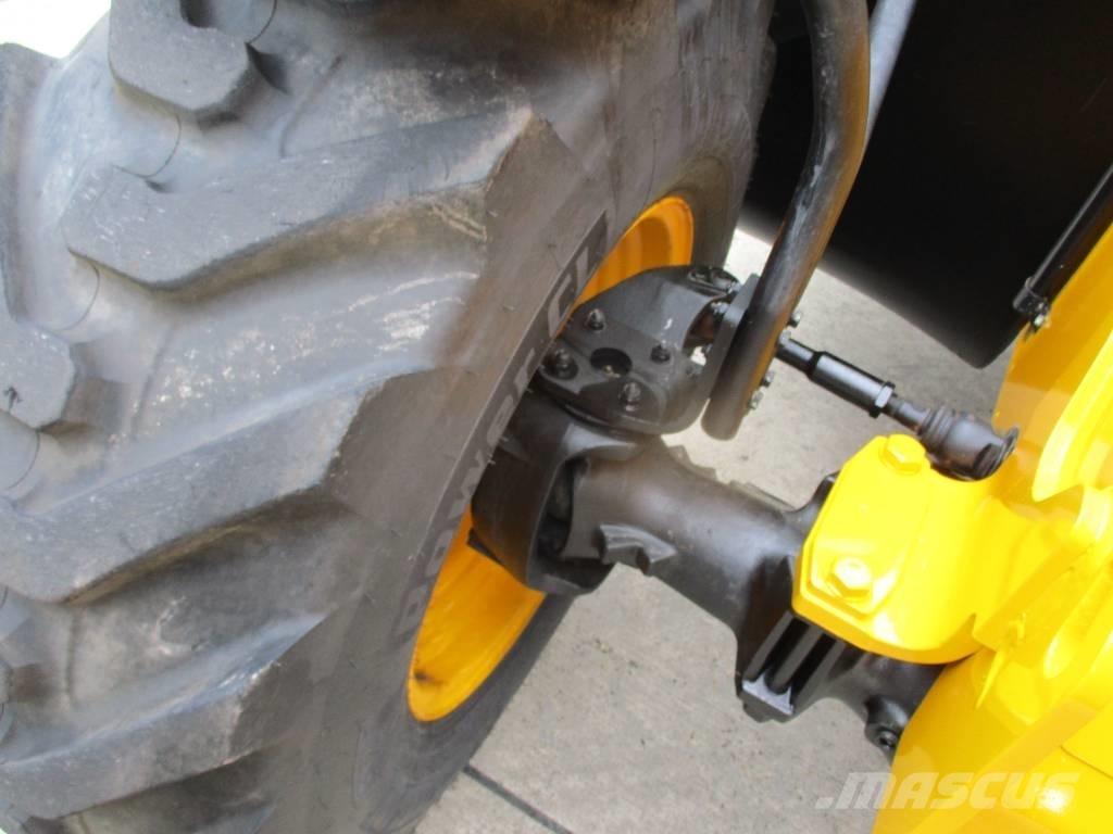 JCB 531-70 5AA (660) Teleskopiniai krautuvai