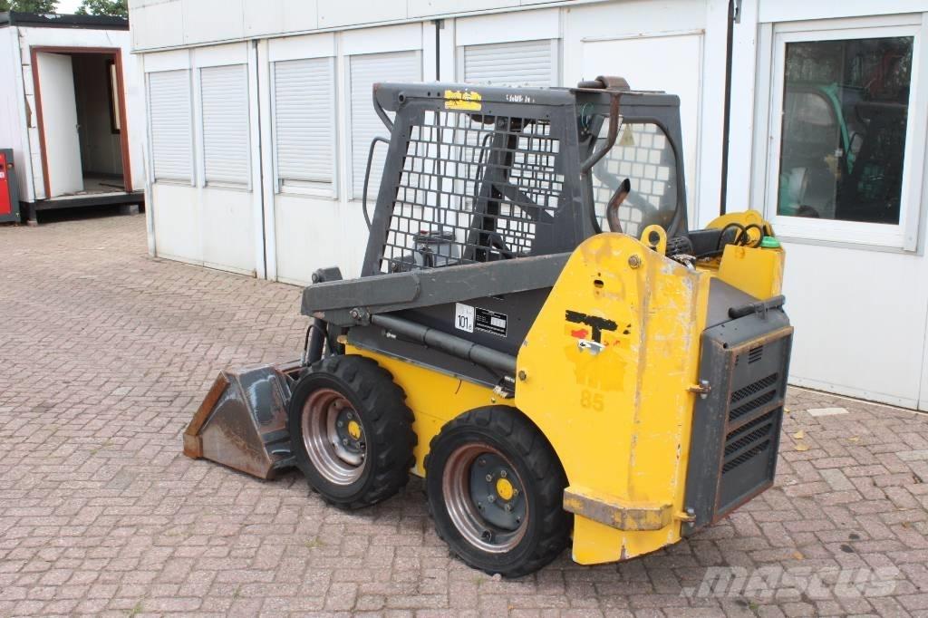 Thomas T85 Krautuvai su šoniniu pasukimu