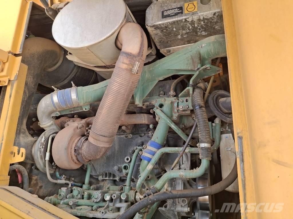 Volvo L 150 E Naudoti ratiniai krautuvai