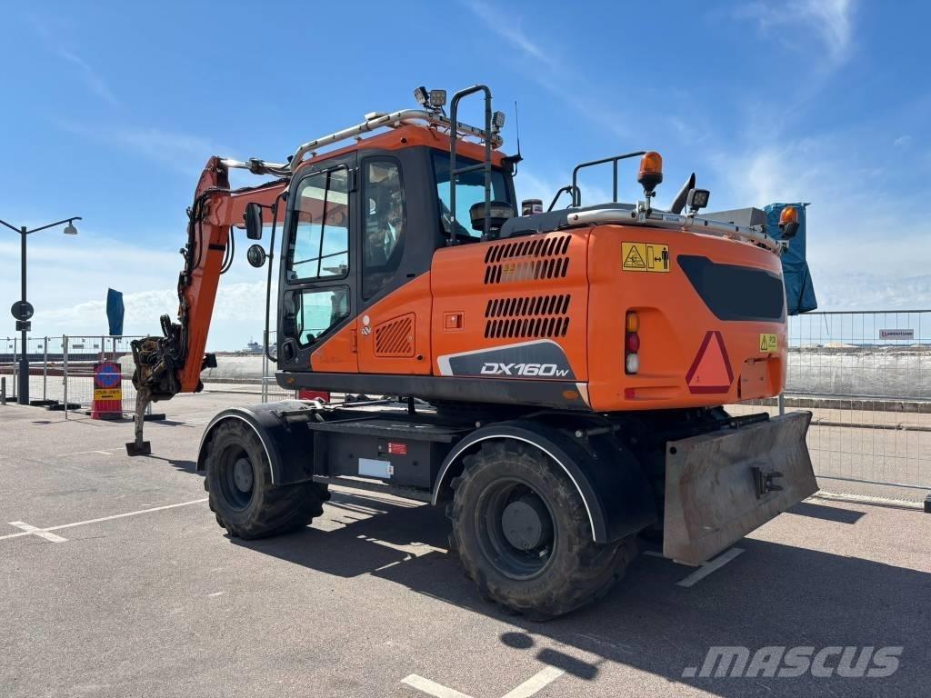 Doosan DX 160 W Ratiniai ekskavatoriai