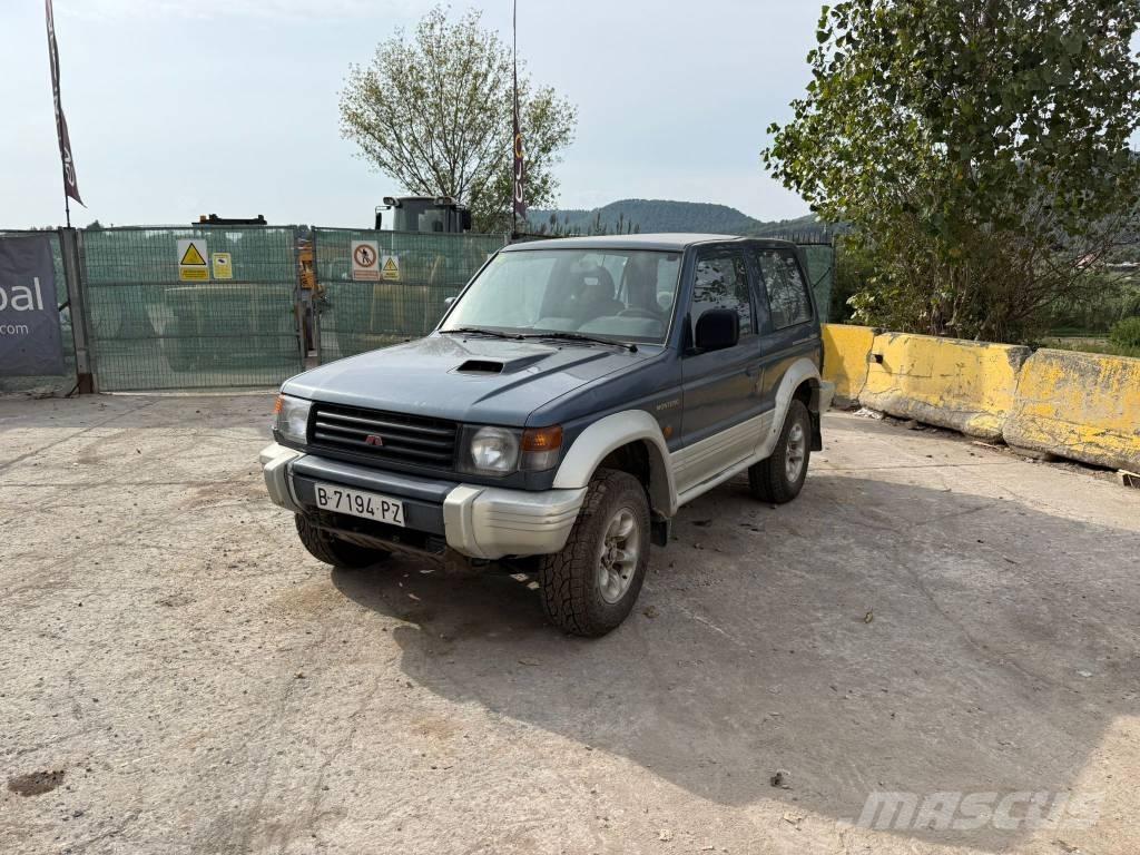 Mitsubishi Montero Lengvieji automobiliai