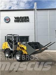 Wacker Neuson WL28 Universalūs ratiniai krautuvai