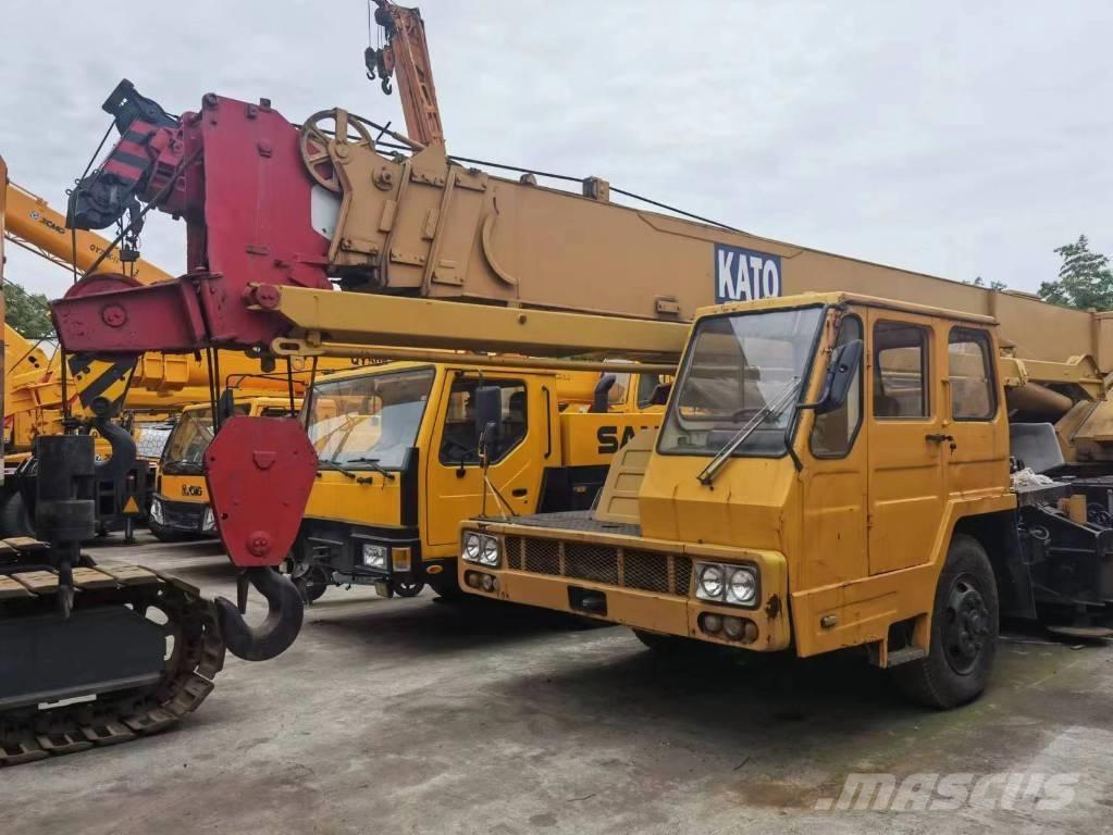Kato 250 Visureigiai kranai