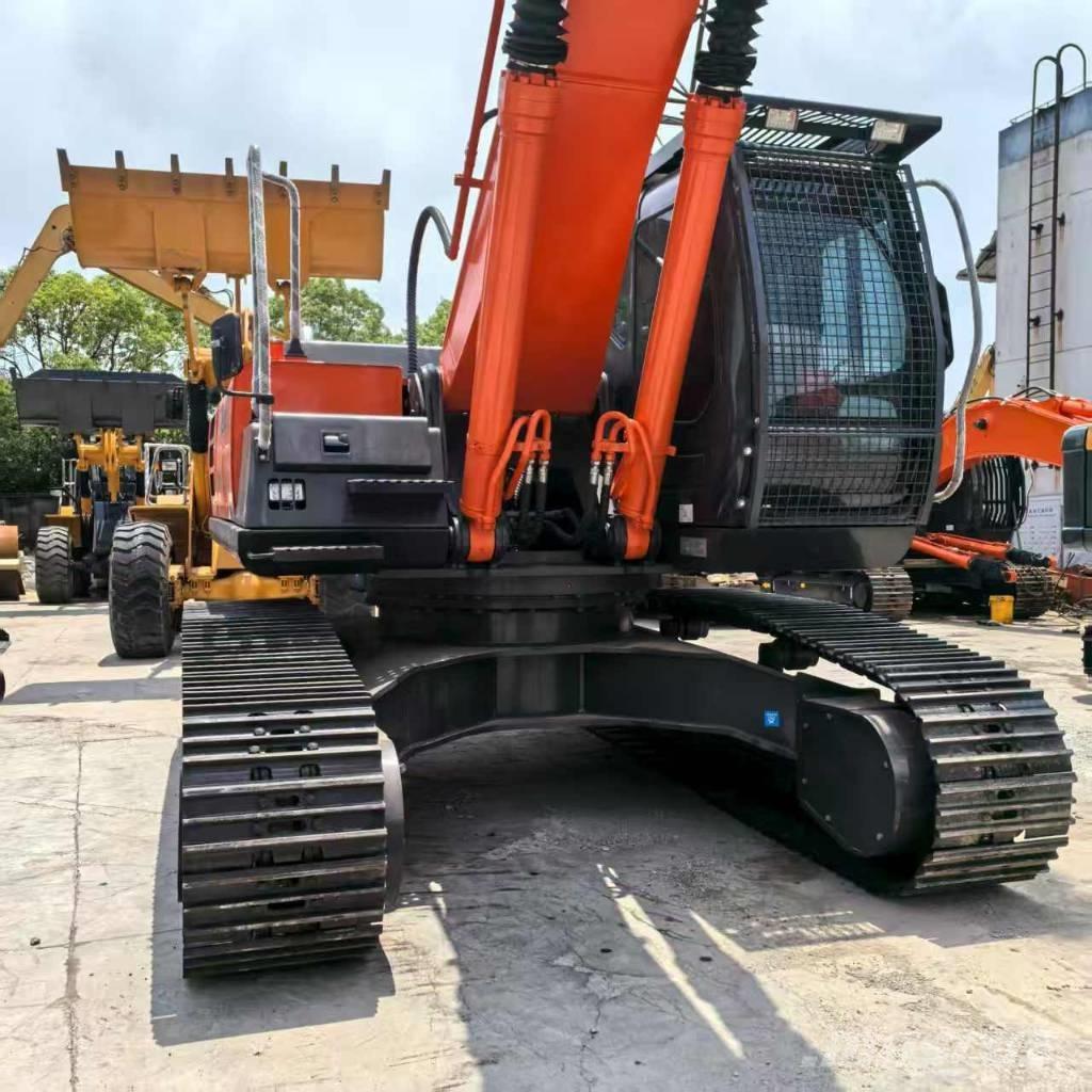 Hitachi ZX 350 H Vidutinės galios ekskavatoriai 7-12 t
