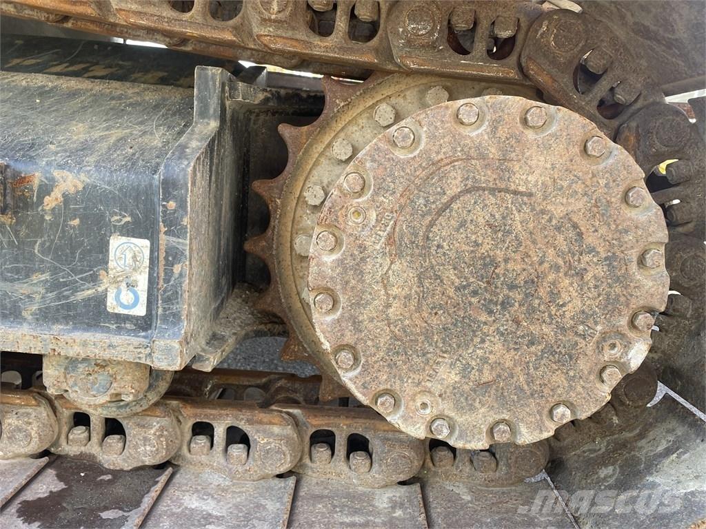 Hitachi ZE160LC-6 Vikšriniai ekskavatoriai