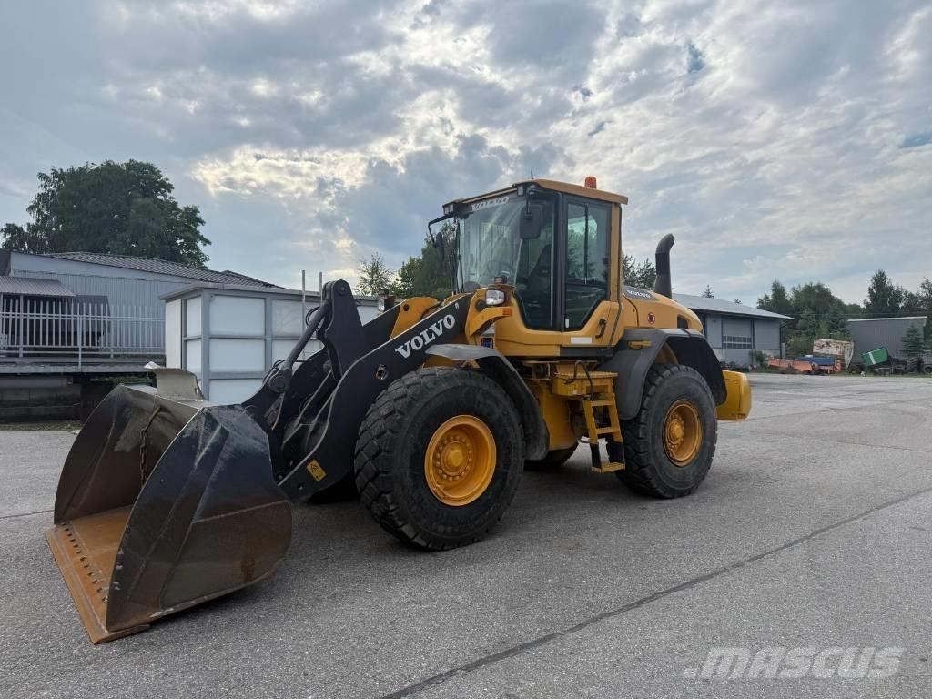 Volvo L 70 G Naudoti ratiniai krautuvai