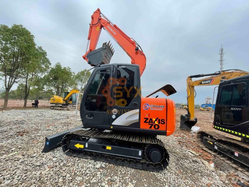 Hitachi ZX 70 Vidutinės galios ekskavatoriai 7-12 t