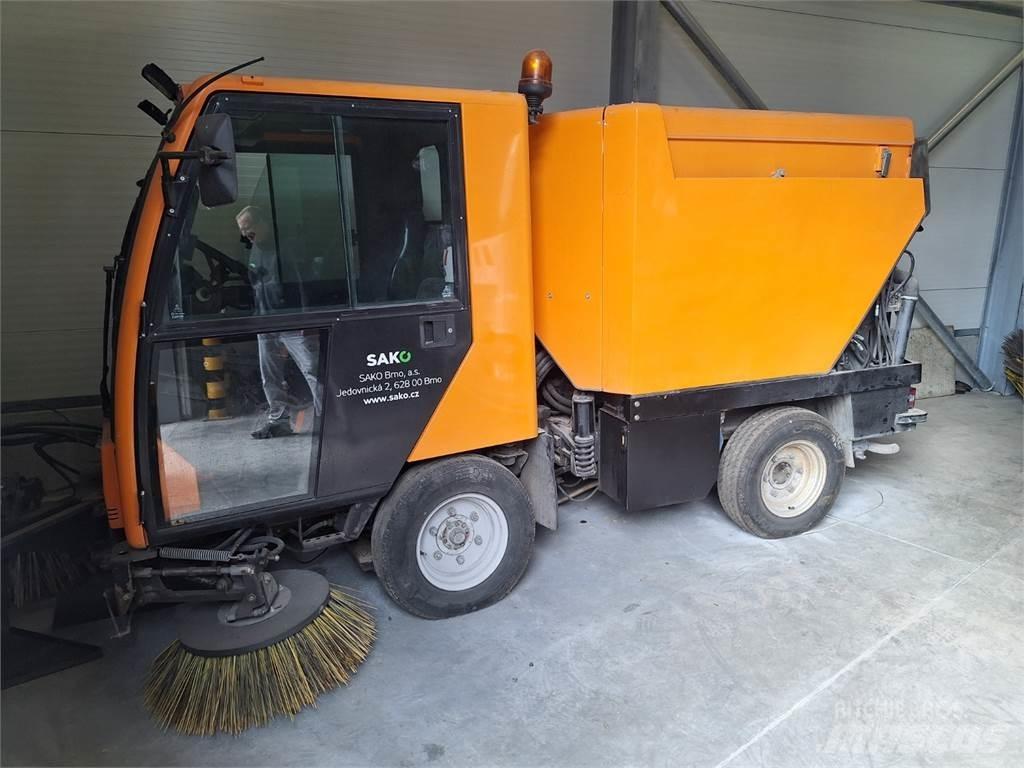 Bucher CC 2000 E2 Statyba - Kita