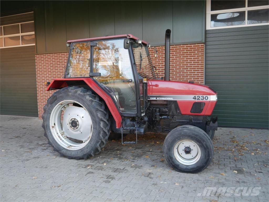 Case IH 4230 2wd Traktoriai