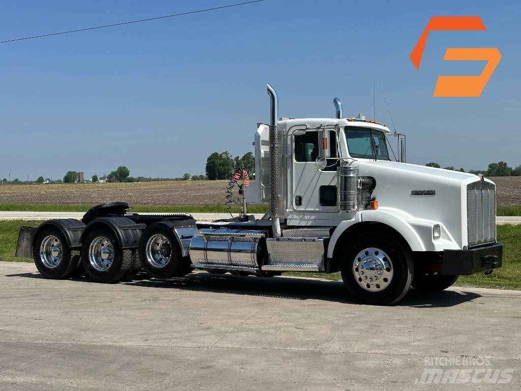 Kenworth T 800 Naudoti vilkikai