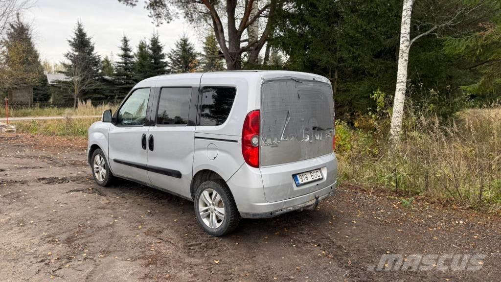 Opel Combo Lengvieji automobiliai