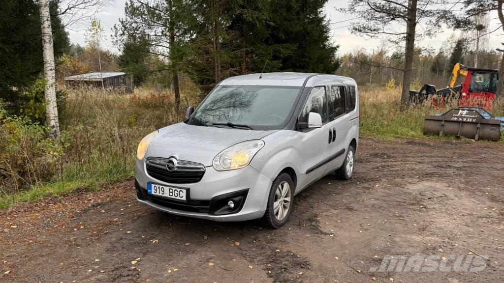 Opel Combo Lengvieji automobiliai