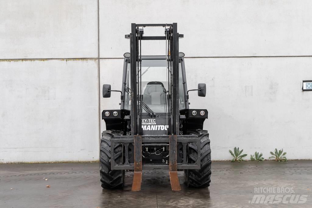 Manitou M 30-4 Dyzeliniai krautuvai