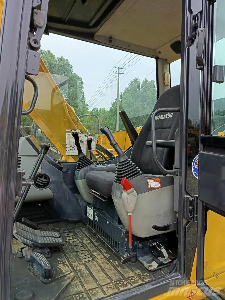 Komatsu PC 70 Vikšriniai ekskavatoriai
