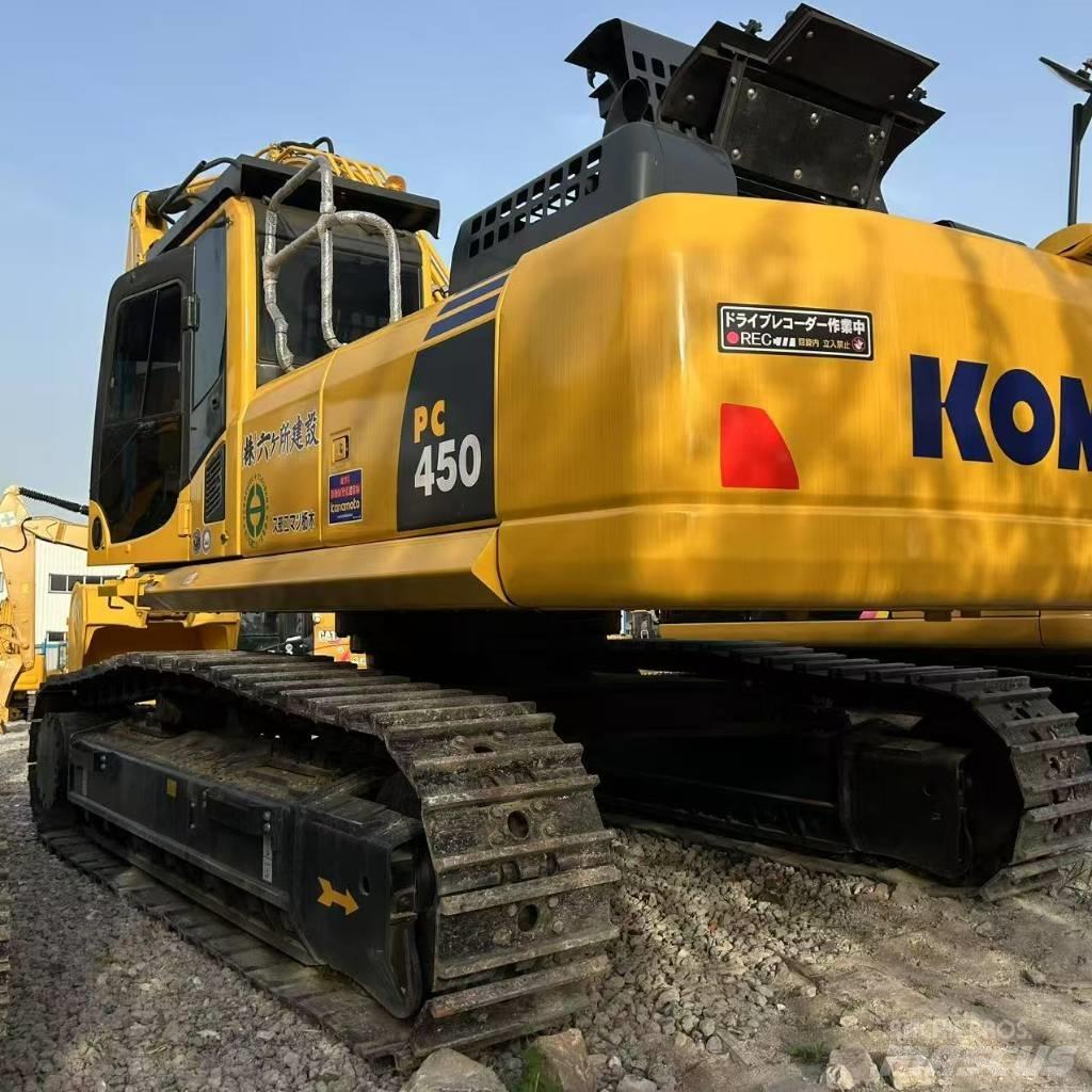 Komatsu 450 Vikšriniai ekskavatoriai