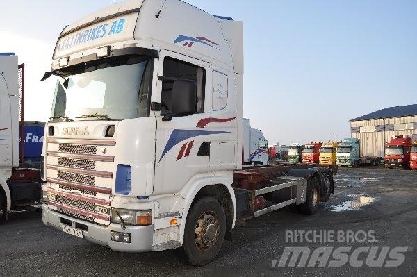 Scania 124 6X2 470 Konteinerių nuožulnaus pakėlimo ant platformos krautuvai