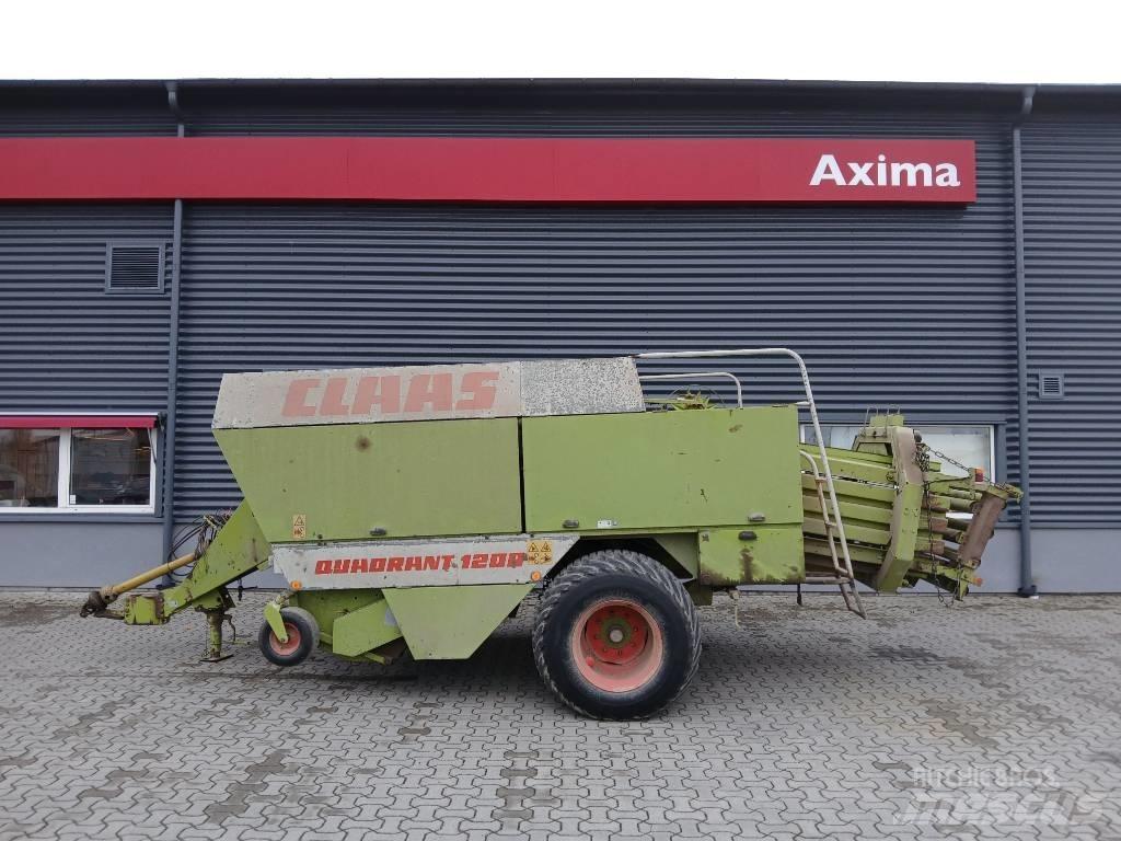 CLAAS Quadrant 1200 Stačiakampių ryšulių presai