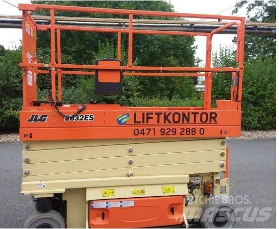 JLG 2632 ES Žirkliniai keltuvai