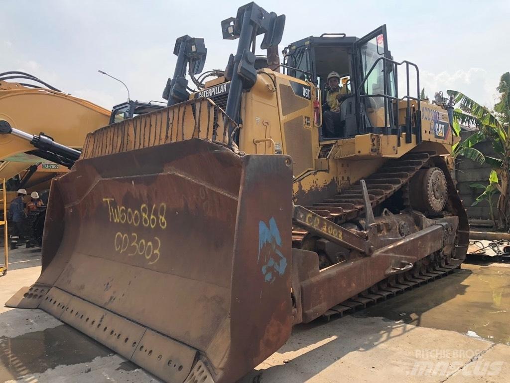 CAT D9T Vikšriniai buldozeriai