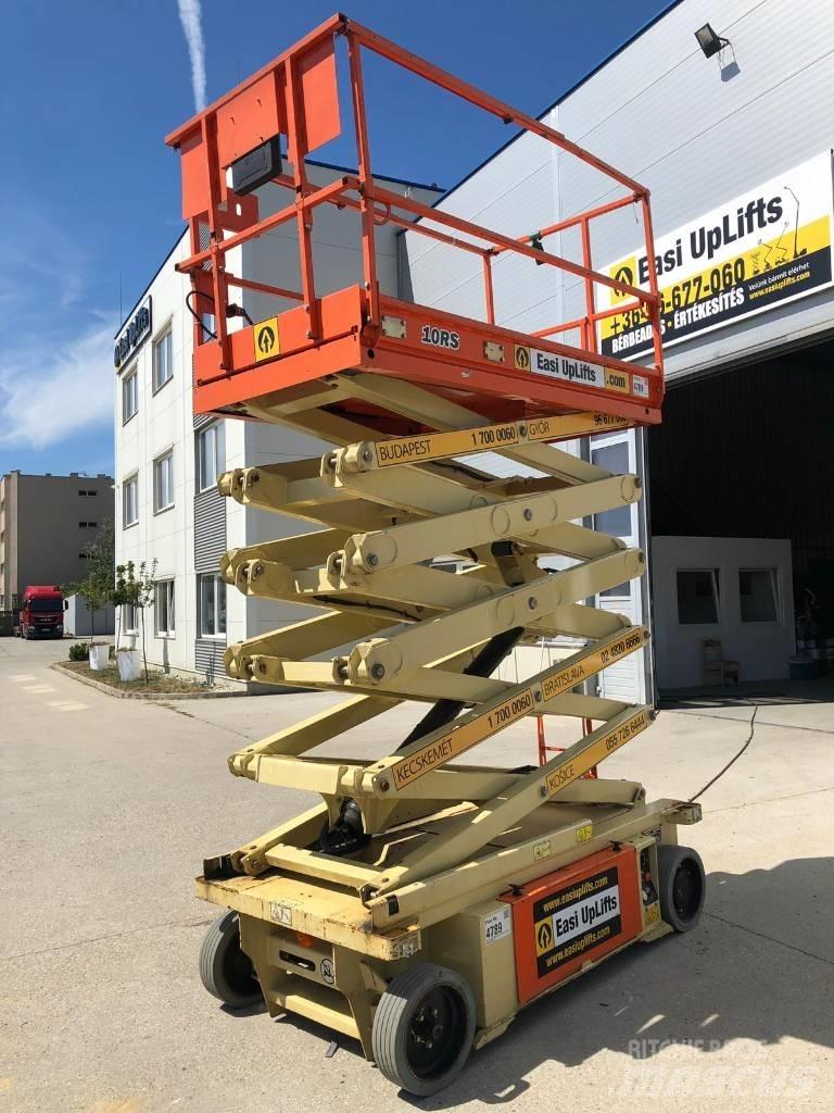 JLG 10 RS Žirkliniai keltuvai