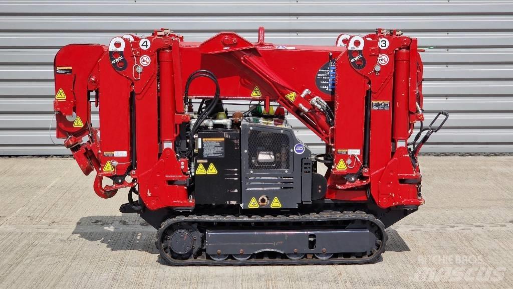 Unic URW 245 Mini kranai