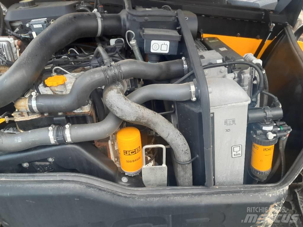 JCB 541-70 Teleskopiniai krautuvai