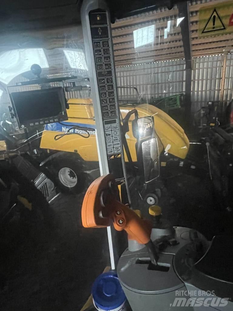 New Holland CS660 Derliaus nuėmimo kombainai