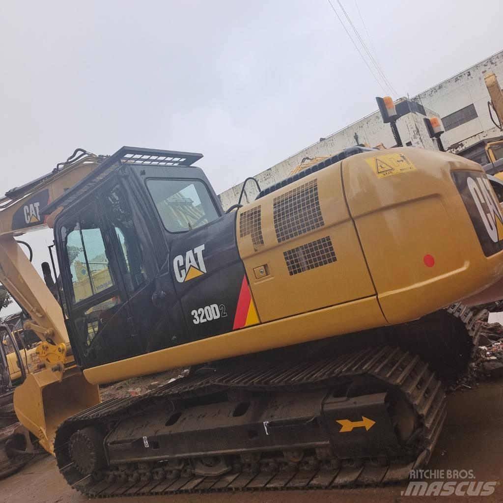 CAT 320 D Vikšriniai ekskavatoriai