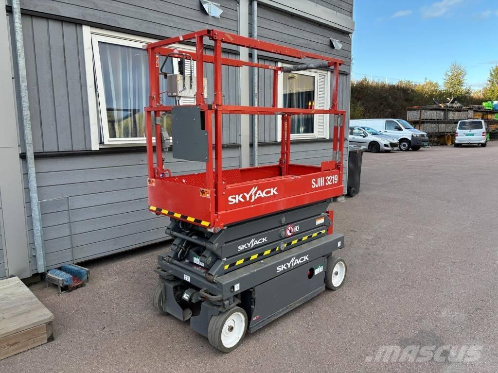 SkyJack SJ III 3219 Žirkliniai keltuvai