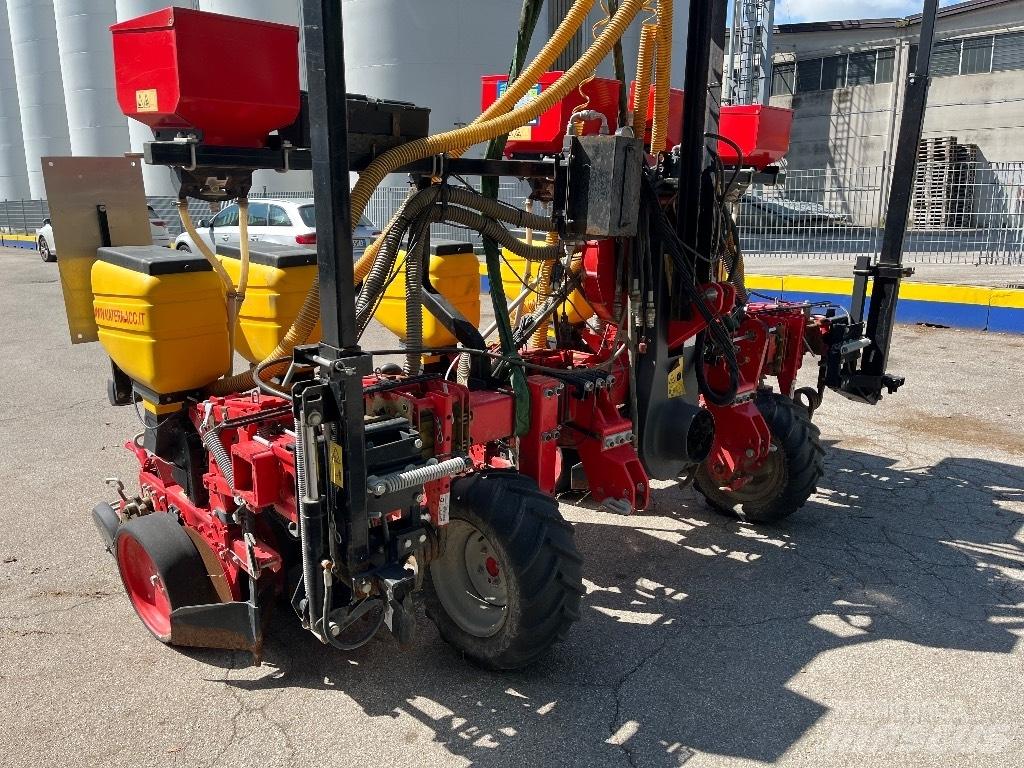 MaterMacc MS 8130 Tiksli sėjimo technika