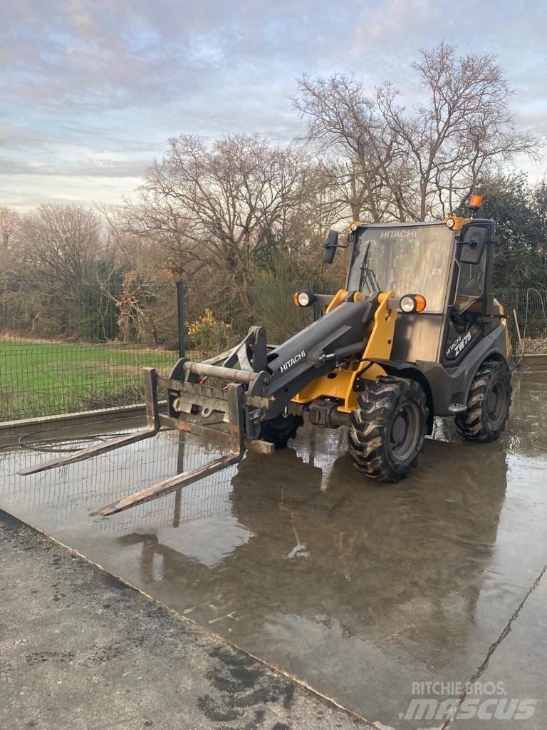 Hitachi ZW 75-6 Naudoti ratiniai krautuvai