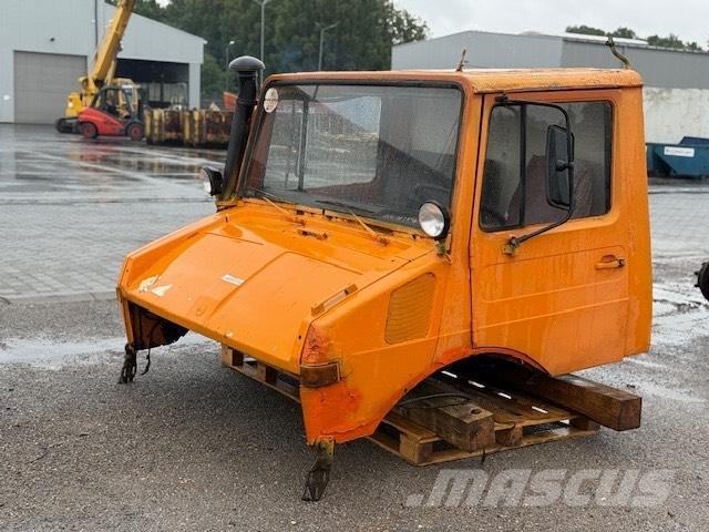 Unimog 424 USED CAB Kabinos ir salonai