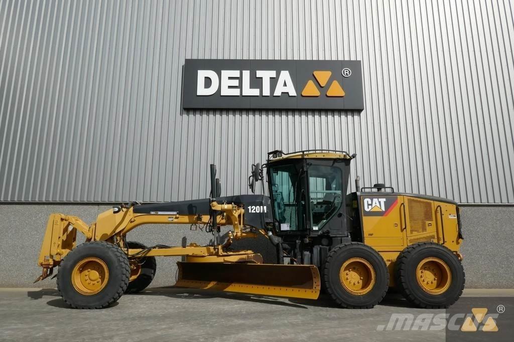 CAT 120M Greideriai
