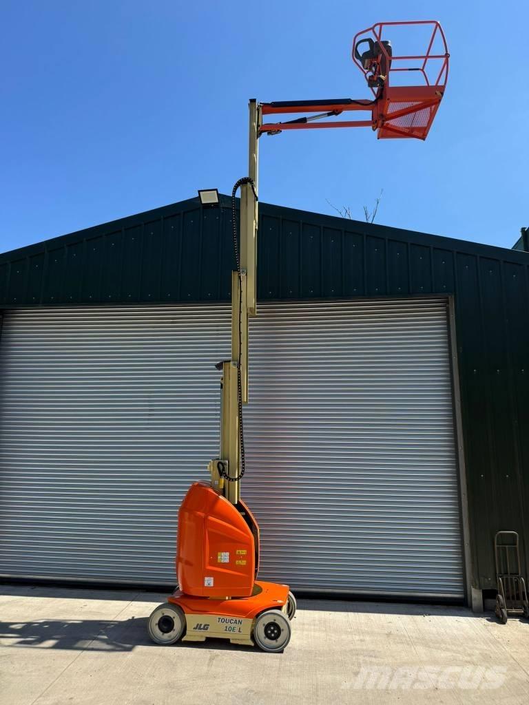 JLG Toucan 10 E-L Vertikalūs stiebiniai keltuvai