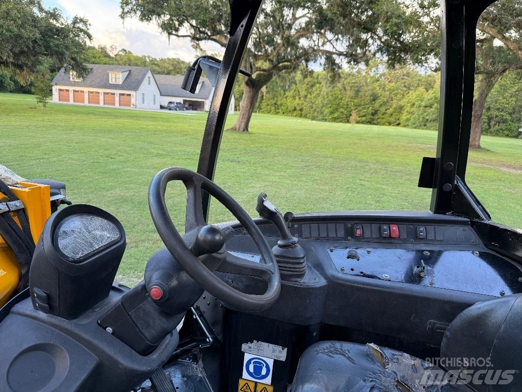 JCB 407 Naudoti ratiniai krautuvai