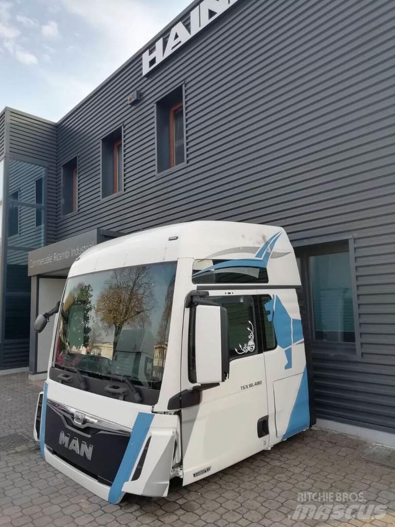 MAN TGX Kabinos ir salonai