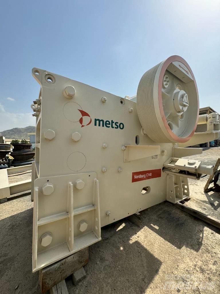 Metso Nordberg C140 Trupintuvai