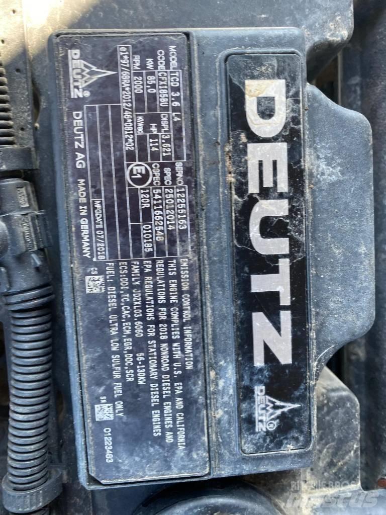 Yanmar SV 120 Vikšriniai ekskavatoriai