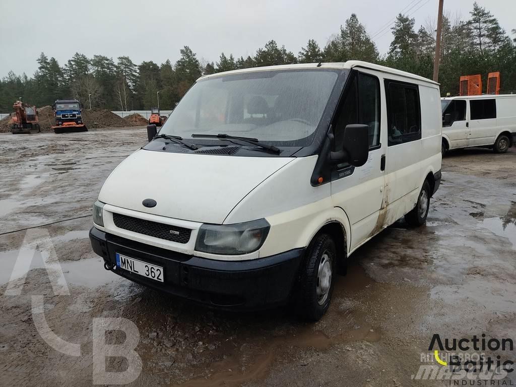 Ford Transit Kita
