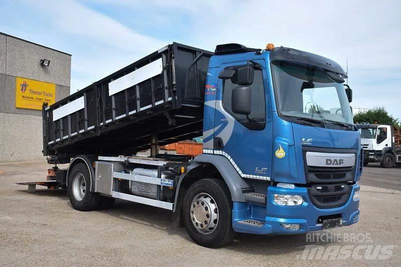 DAF LF 310 Savivarčių priekabų vilkikai