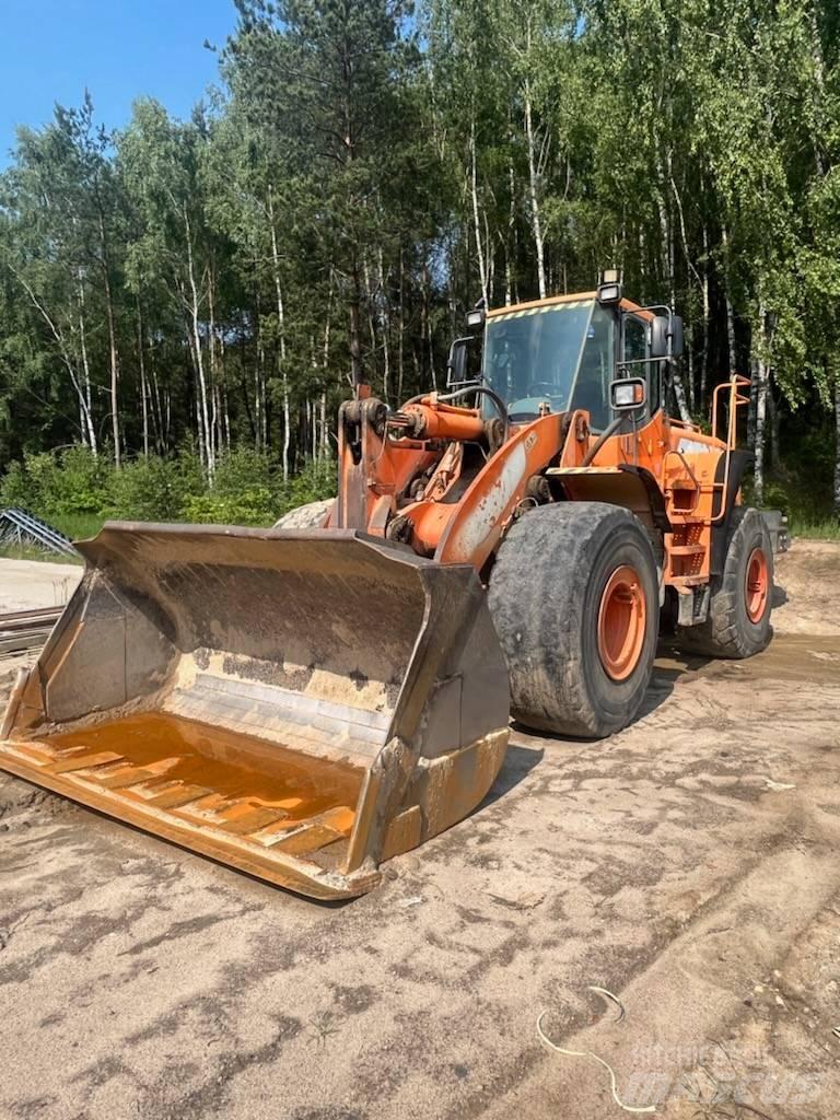 Doosan 420 Naudoti ratiniai krautuvai